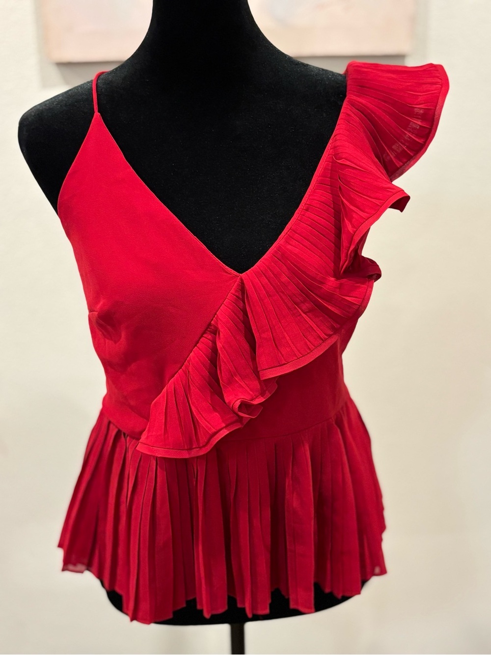 Luxxel One-Shoulder Red Ruffle Pleated Dress
